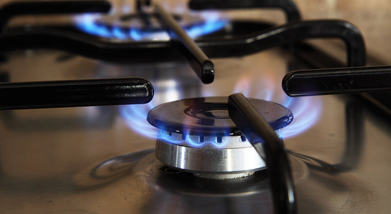 Gas plumber